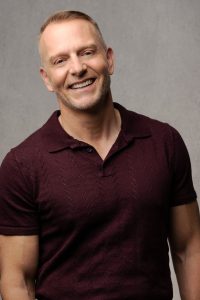 Dave Karraker Headshot 200 x 300